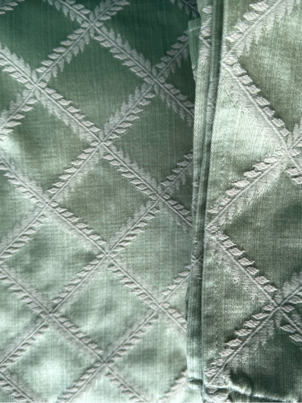 Lenox Tablecloth in Sage Green